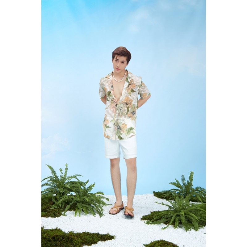 Áo hoa văn nhiệt đới và Quần short cotton