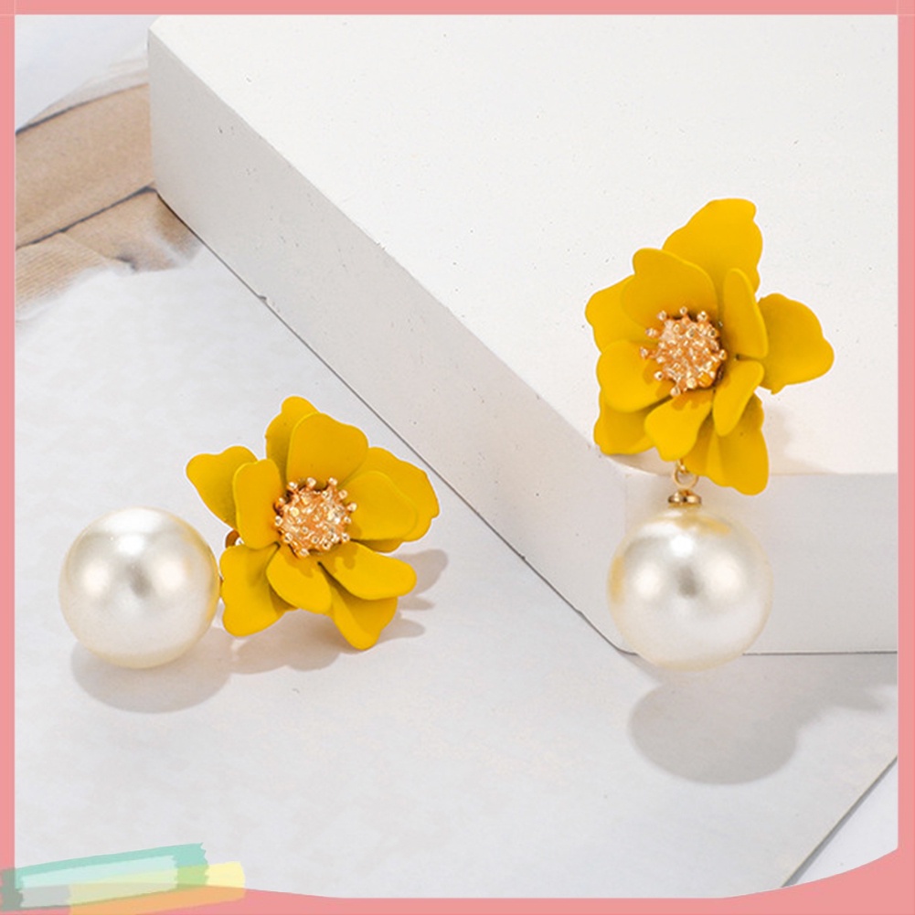 Bông tai xỏ lỗ mặt hình hoa đính ngọc trai nhân tạo cho nữ