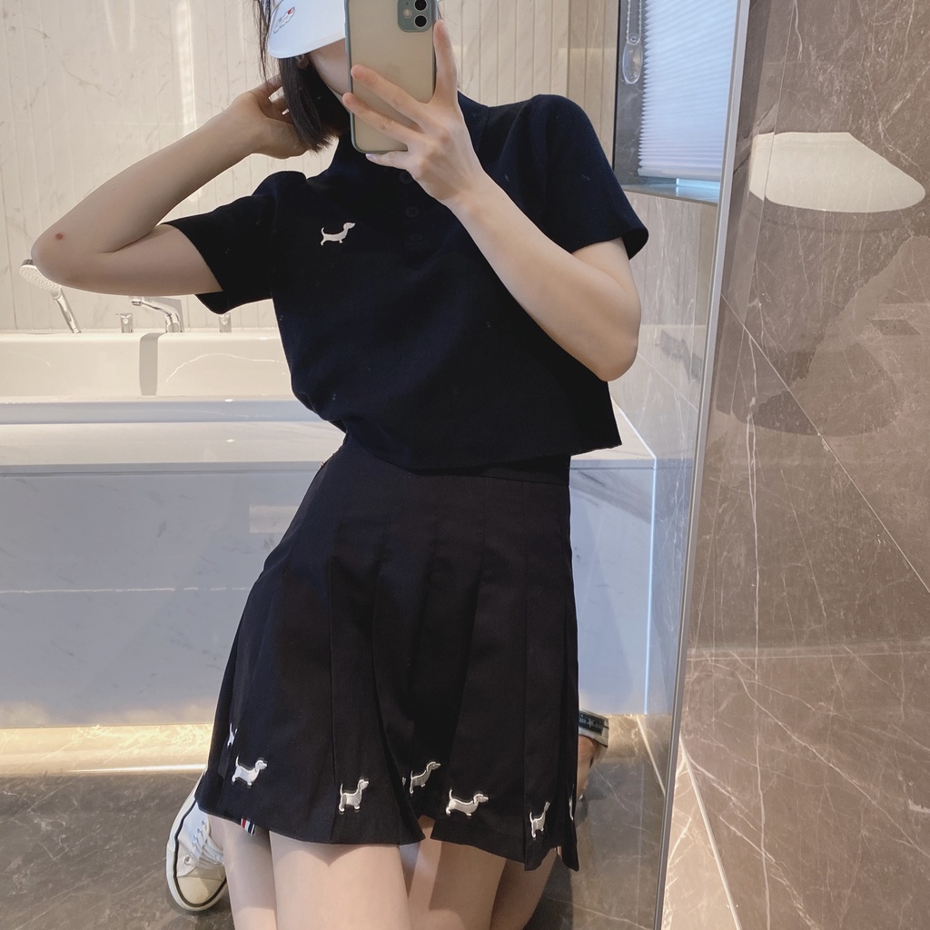 Thom Browne hem embroidered puppy front short back long pleated skirt women's skirt skirt spring and autumn summer high waist skirt A- Line skirt 1KLE