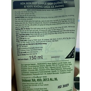 Sữa Rửa Mặt Simple Dưỡng Ẩm 150ml