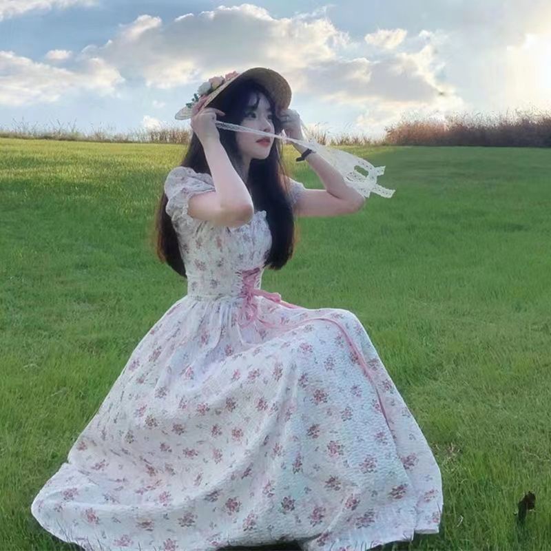 Đầm Công Chúa Tay Phồng Họa Tiết Hoa Ngọt Ngào Nữ Tính