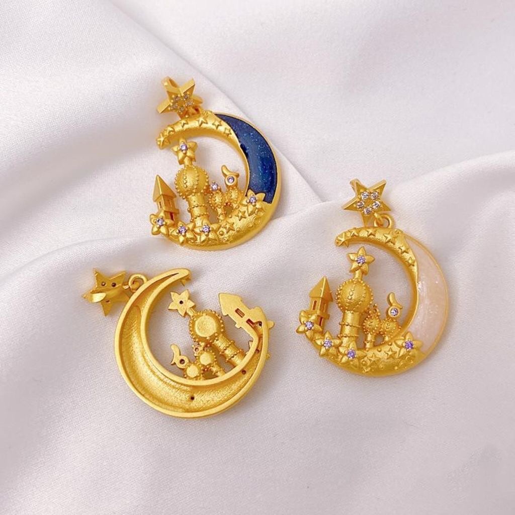 Mặt Dây Chuyền Hình Lâu Đài Mặt Trăng Ngôi Sao Màu Sắc Mạ Vàng