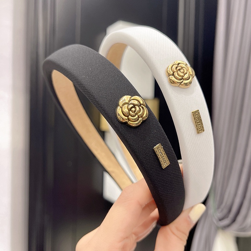 Băng Đô Cài Tóc Rửa Mặt Họa Tiết Đầu Lâu Dễ Thương Có Hương Thơm Phong Cách Hàn Quốc Cho Nữ