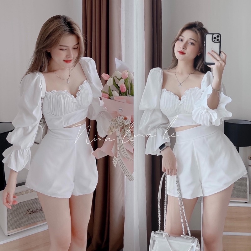 Set áo croptop trắng cúp ngực xếp ly vỏ sò tay phồng + Quần short trắng viền