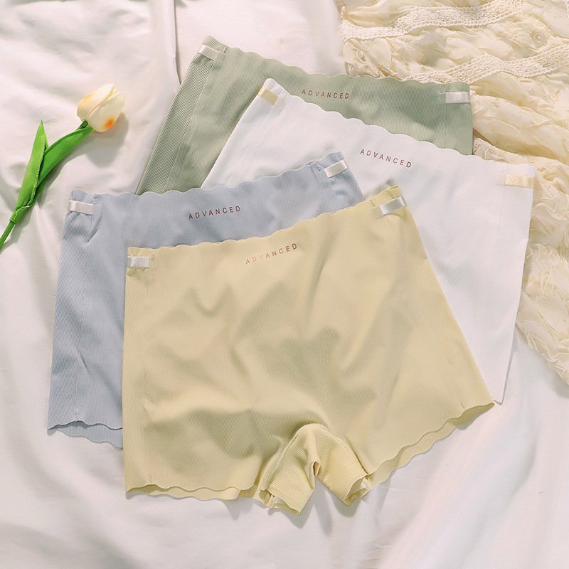 Quần lót nữ cao cấp thun lạnh mềm mịn mát mẻ, quần chíp nữ đáy kháng khuẩn co dãn Kingshop L852