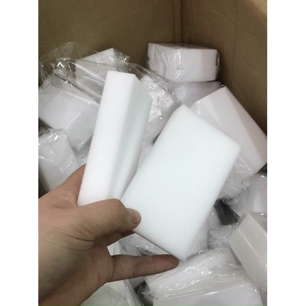 Xốp trắng lau keo