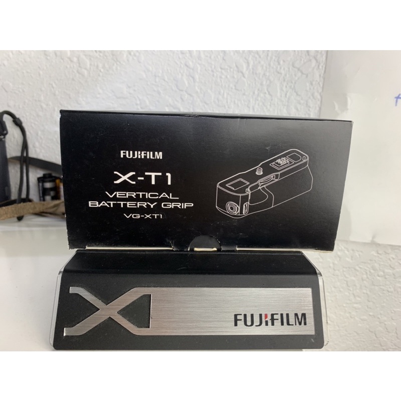 Đế pin xt1 - grip pin vg-xt1 chính hãng new