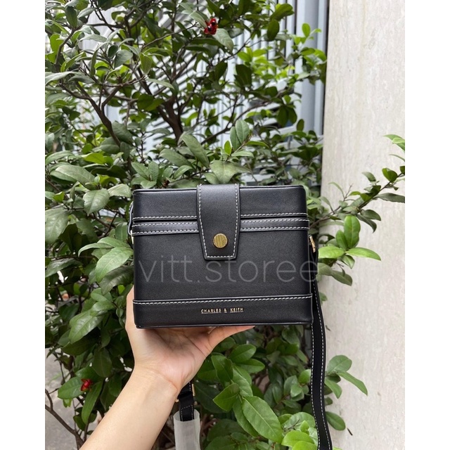 Túi cnk hộp đeo chéo