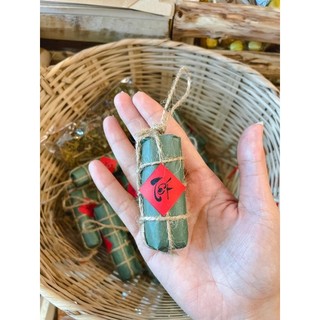 1 cặp bánh tét mini trang trí cây nêu ngày tết