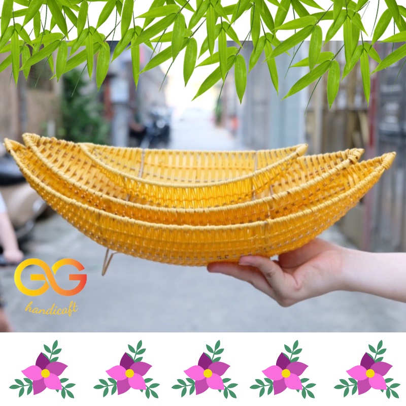 Khay nhựa giả mây hình thuyền đựng bánh kẹo, hoa quả