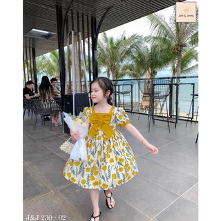 ĐẦM NƠ HOA VÀNG