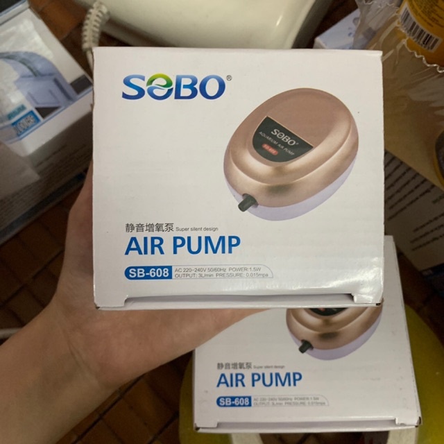 Máy sục sủi khí oxy 1 vòi 1.5W SOBO SB-608 cho hồ cá