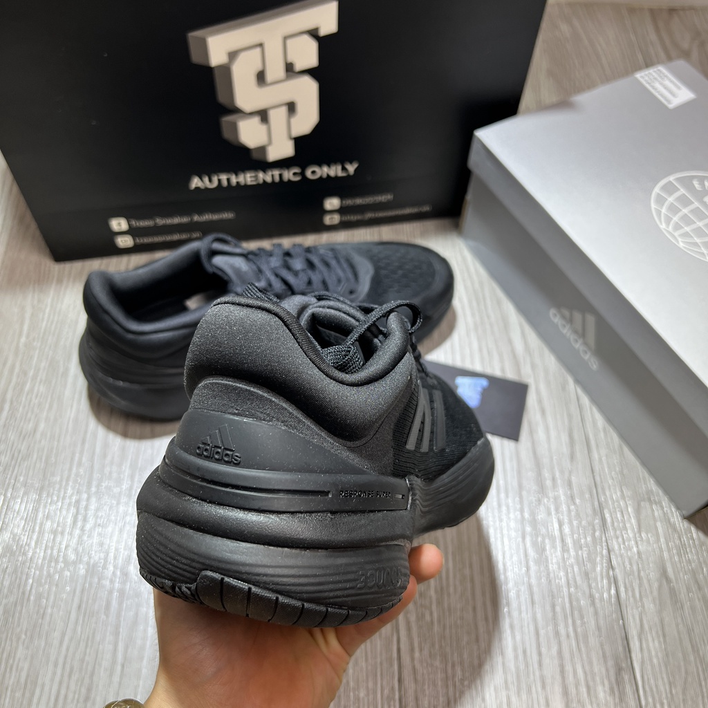 Giày thể thao ADIDAS RESPONSE SUPER 3.0 ALL BLACK GW1374