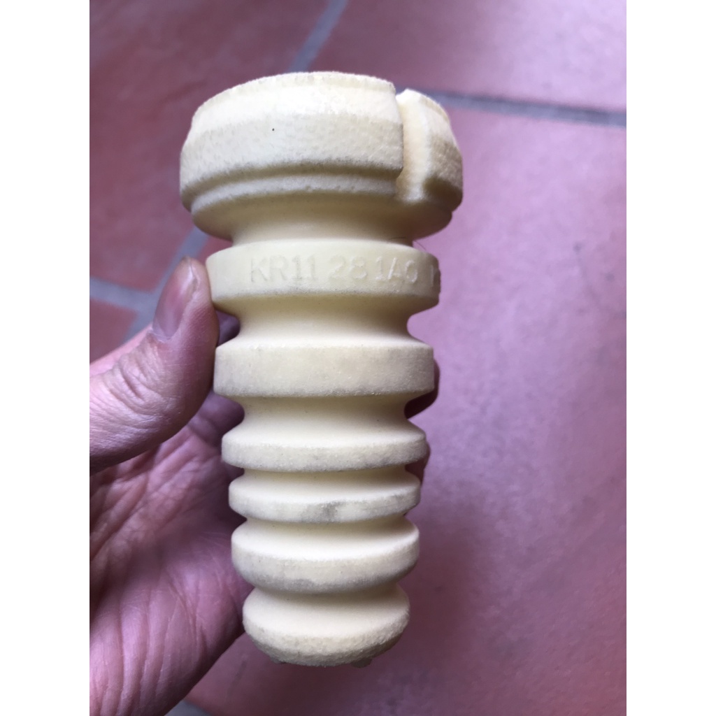 Cao su tăm bông giảm sóc sau  xịn hãng bãi  Mazda 2; 3; 6; CX5