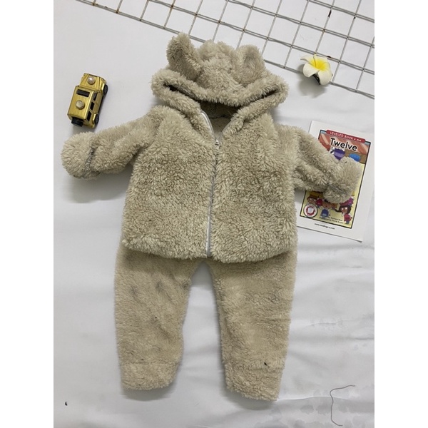 Bộ lông cừu hai mặt, mũ tai thỏ có khoá kéo cho bé