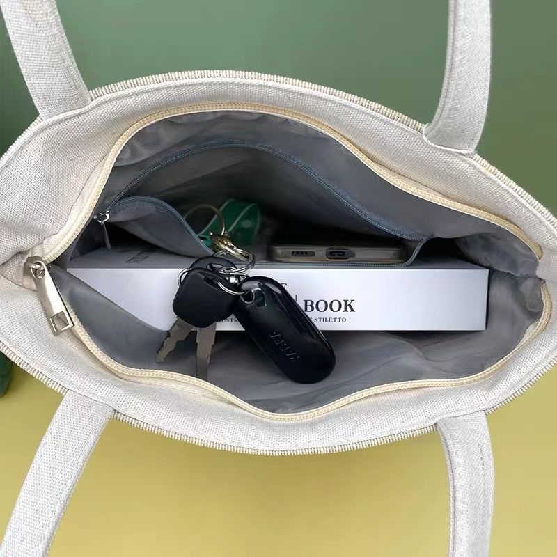 Túi Xách Đeo Vai Vải Bạt Hai Mặt Thêu Hình Thỏ Dễ Thương Có Khóa Kéo