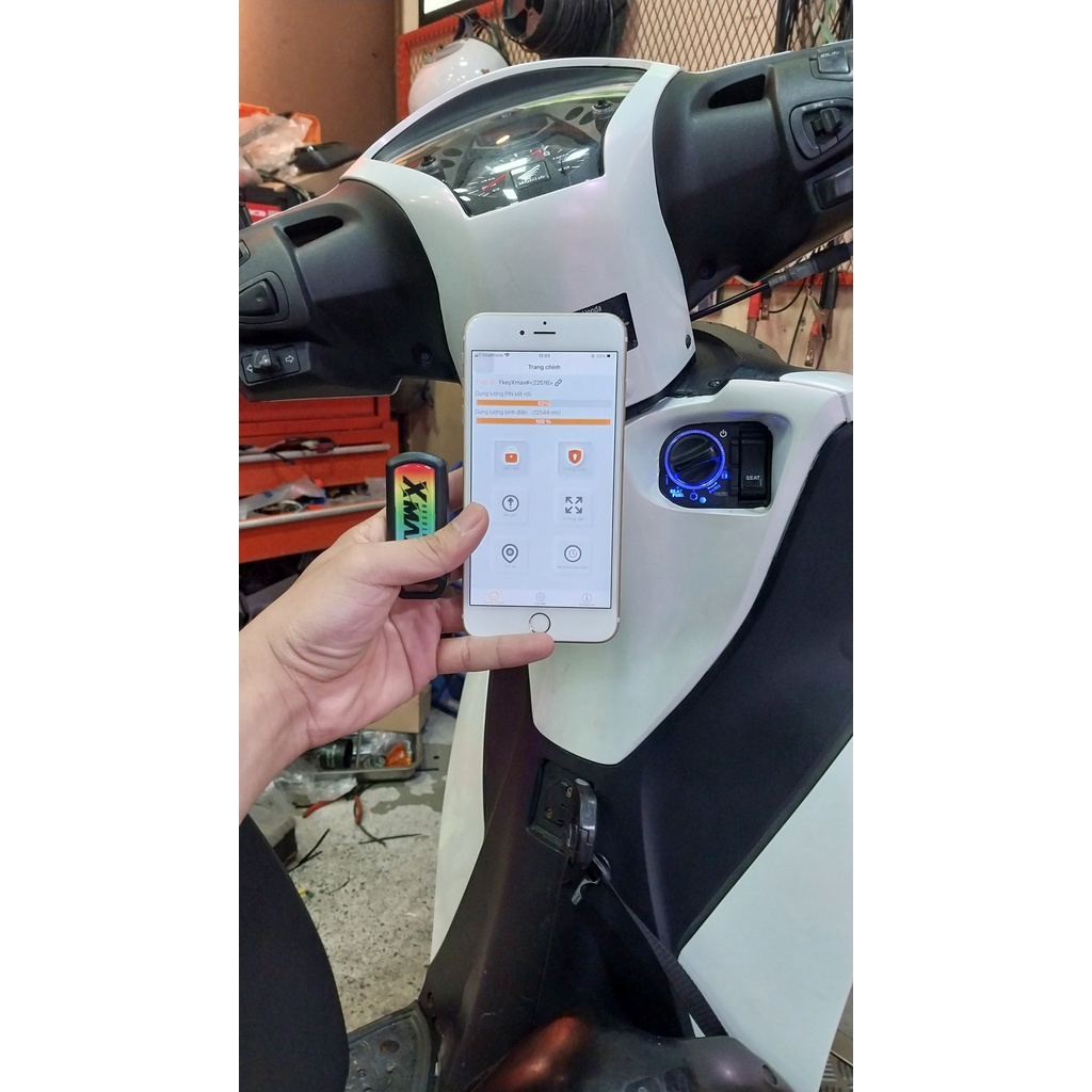 Smartkey Xmax 5.0 S2 dành cho SHVN bảo vệ xe bằng Smartphone và Remote
