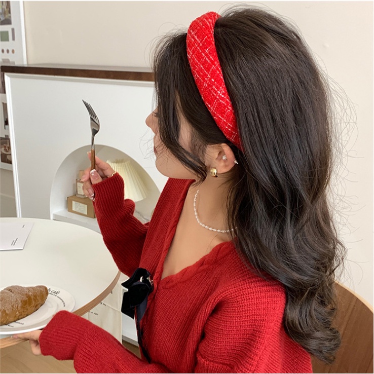 Băng Đô Cài Tóc Hình Đầu Lâu Màu Đỏ Mừng Năm Mới