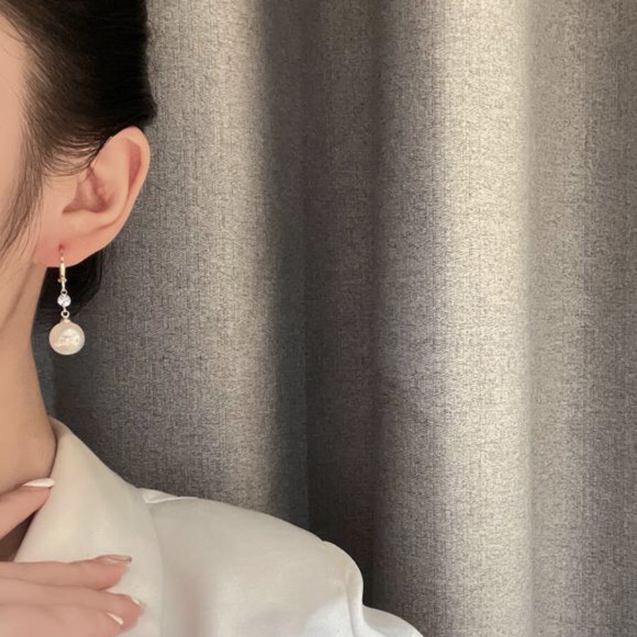 Khuyên Tai Nữ Trang Dáng Dài Tạo Hình Độc Đáo