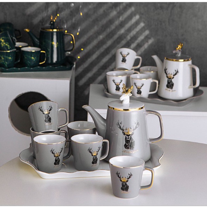 Bộ bình cốc sứ họa tiết kèm khay và vỏ hộp đẹp