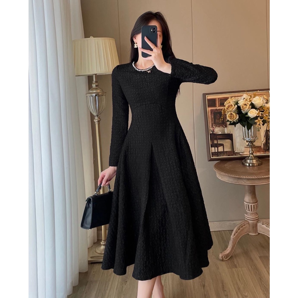 Letia dress- Váy thun xốp đính đá
