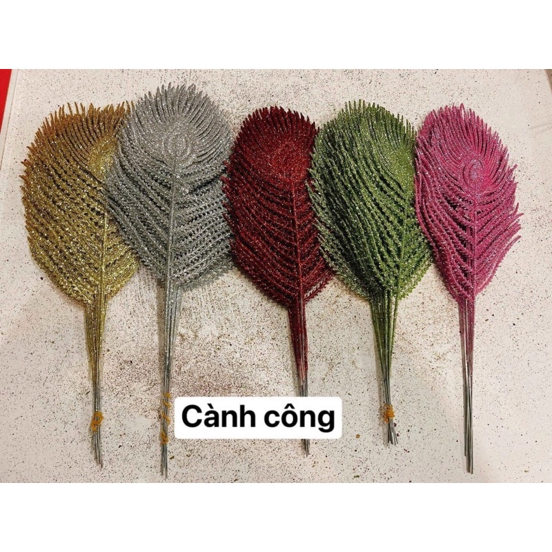Lông công bàn tay kim tuyến trang trí