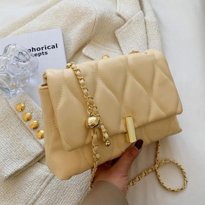 Túi Xách Đeo Vai Phối Dây Xích Phong Cách Thời Trang Mới Dành Cho Nữ