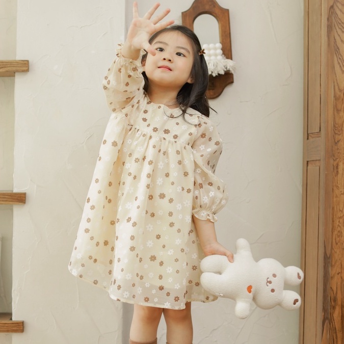 Váy cho bé Sora.bébé Saidy Dress dáng babydoll chất liệu tơ nến họa tiết hoa xinh xắn (1-6 tuổi)