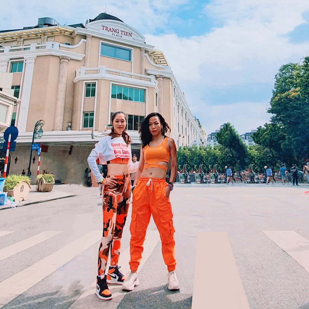 Quần jogger nữ màu đen trắng cam chất liệu kaki form dài bo gấu thiết kế quần túi hộp JJ21