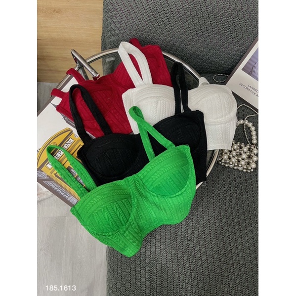 Áo cúp ngực có mút thiết kế (hình shop chụp)