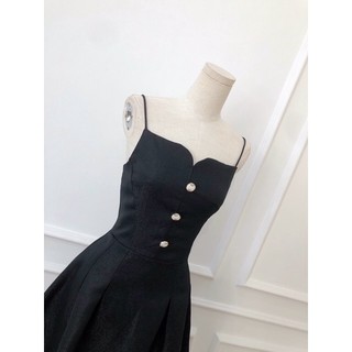 Đầm 2 dây xòe đính nút ngực