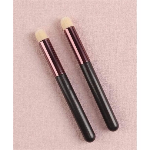 Cọ son môi đầu tròn