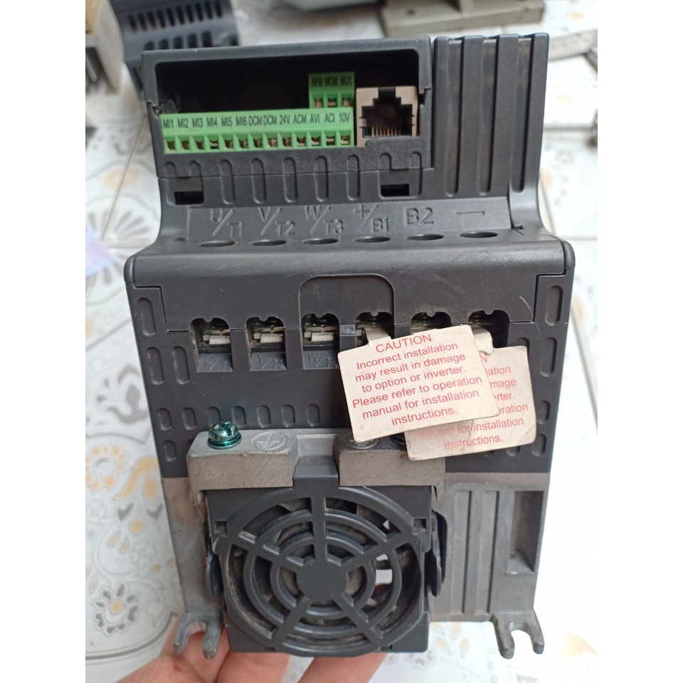 Biến tần Delta VDF037EL43A 3.7Kw-380V