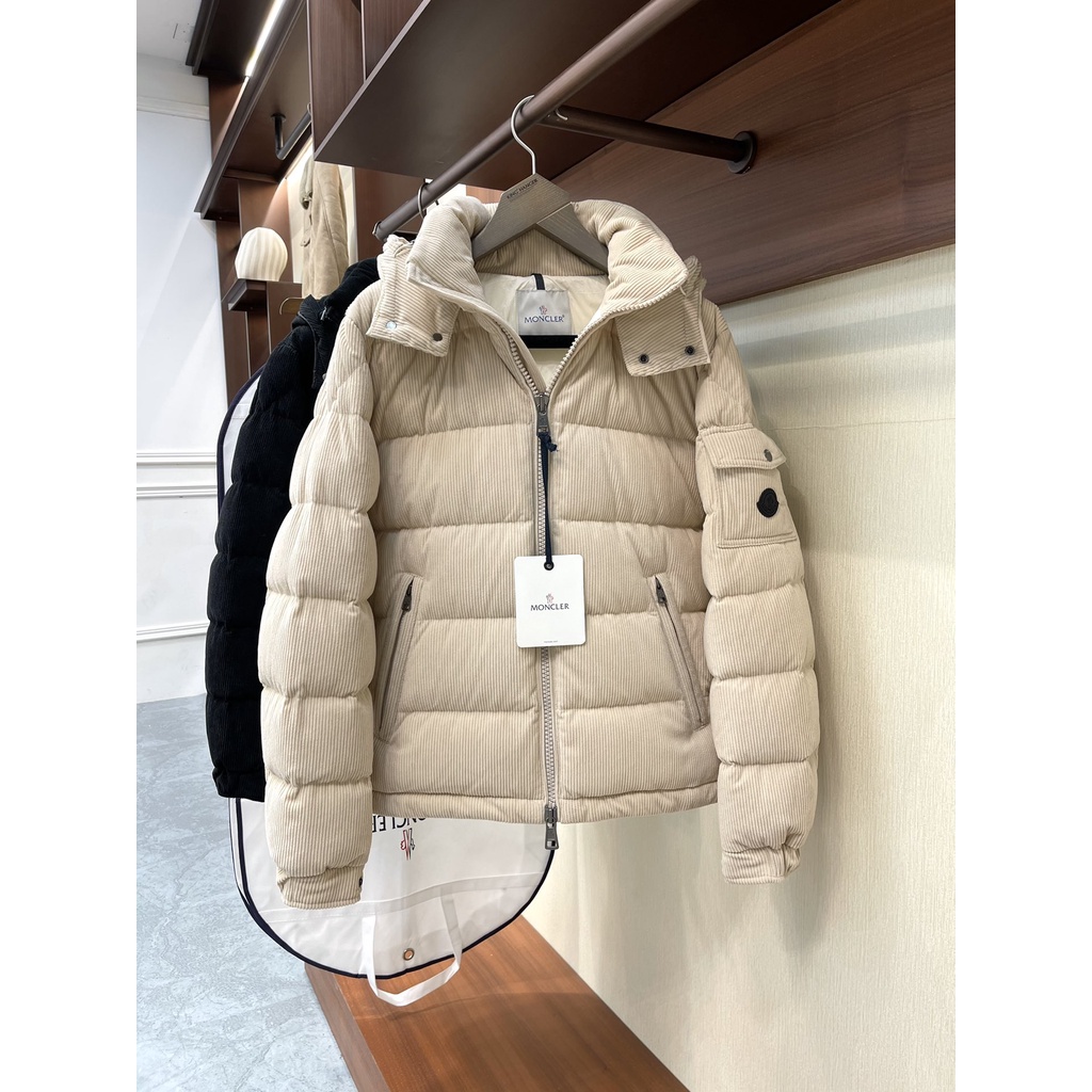 Áo khoác phao len tăm thời trang cao cấp Moncler thiết kế trẻ trung, năng động