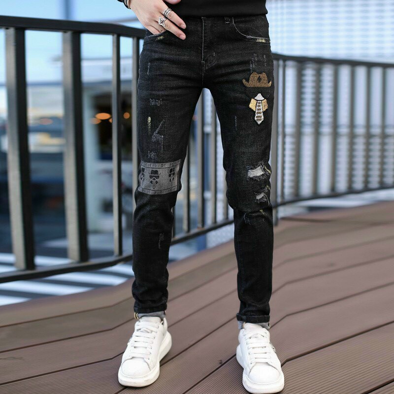 Quần jean nam phối logo hoạ tiết siêu xịn hot trend hàng quảng châu cao cấp chuẩn hàng shop