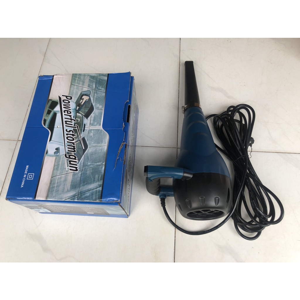 Máy thổi khí nóng , thổi khô nước rửa xe