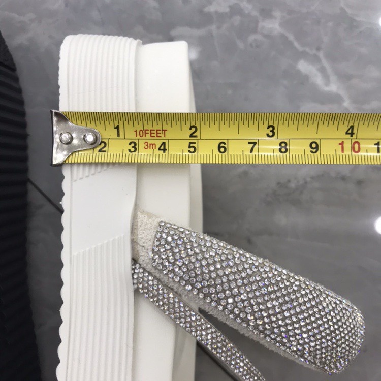 Dép Nữ Xỏ Ngón Đính Charm Hình Bướm Đế Dày Bánh Mì Cao 5cm Tôn Dáng TRINH LÊ SHOP GIÀY DÉP