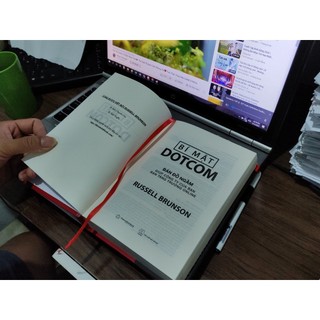 Sách - Bí Mật Dotcom - Tác giả : Russell Brunson (Bìa Cứng)