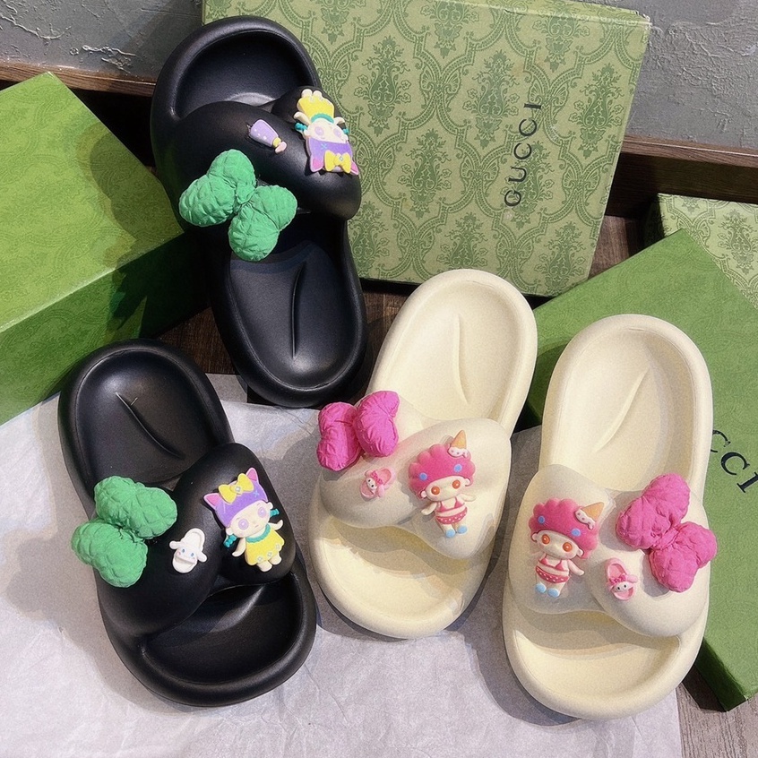 Dép Nữ Quai Ngang Đế Bánh Mì Gắn Sticker Ngẫu Nhiên Cao Cấp Cao 3cm Thời Trang Hot Trend TTL6