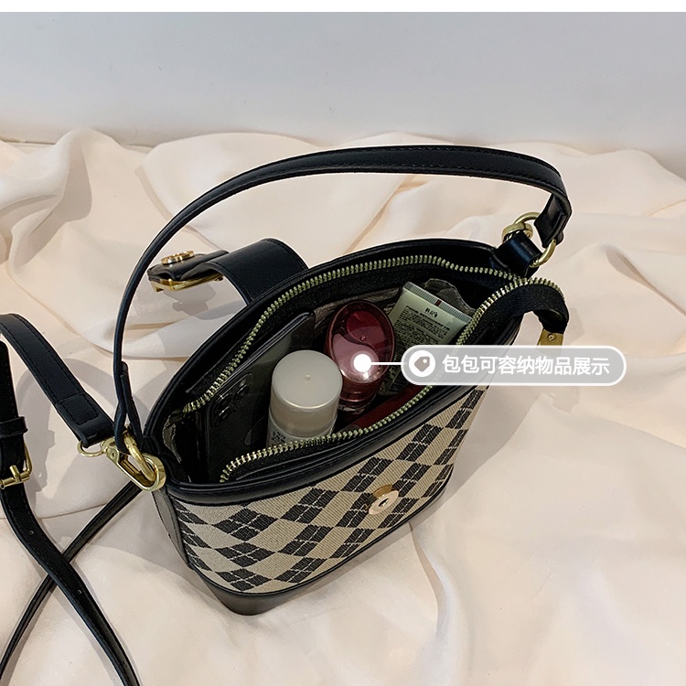 Túi Xách Cầm Tay Đeo Vai Họa Tiết Kẻ Sọc Caro Thời Trang