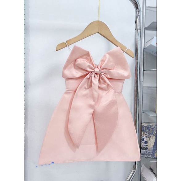 Váy 2 dây thiết kế nơ to điệu đà tiểu thư bé gái