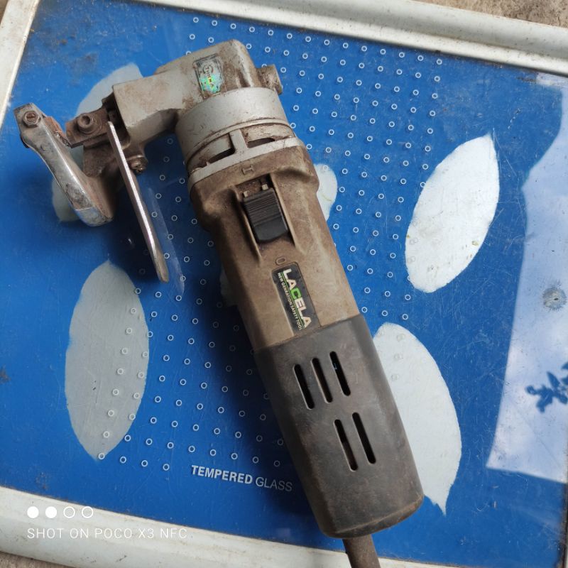 Máy cắt tôn lacela đã qua sử dụng