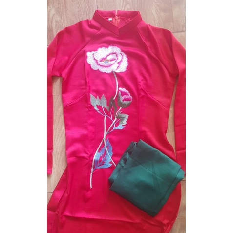 ÁO DÀI ĐỎ THÊU HOA CAO CẤP