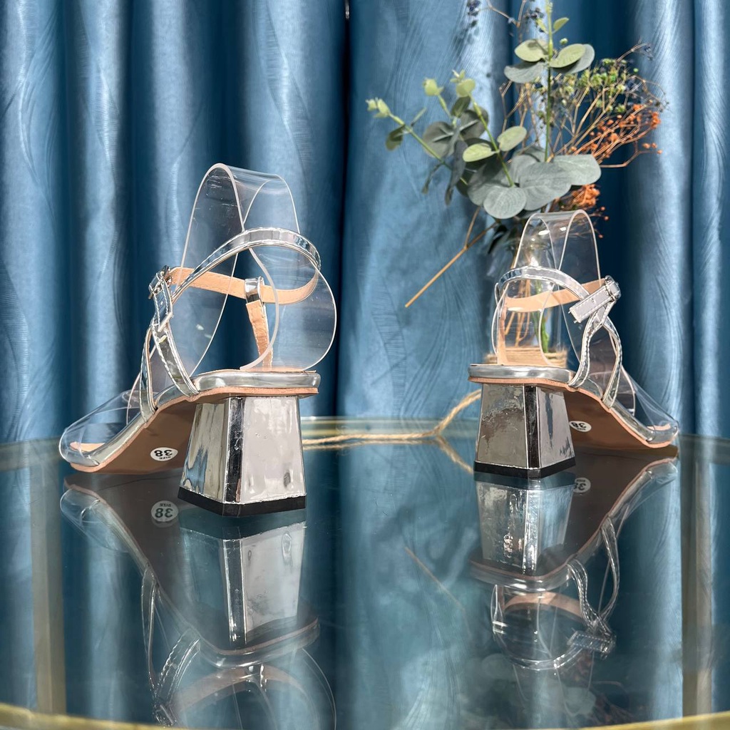 Sandal xỏ ngón hoa đá quai mica, sandal gót vuông cao 5p, giày cao gót xỏ ngón gót vuông M104