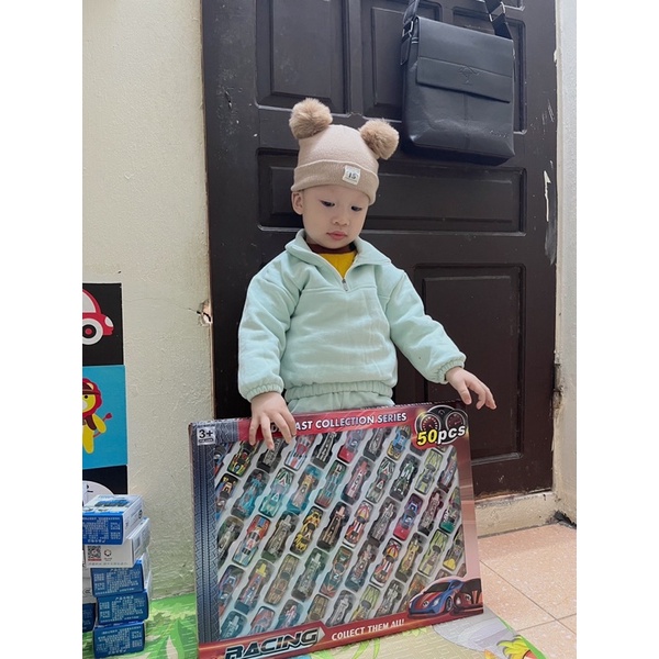 Bộ 50 Ô tô xe đua bằng Kim loại Subeokiss Màu Sắc Mini Cho Bé (Set 50 Chiếc), Siêu bền chống rỉ sét