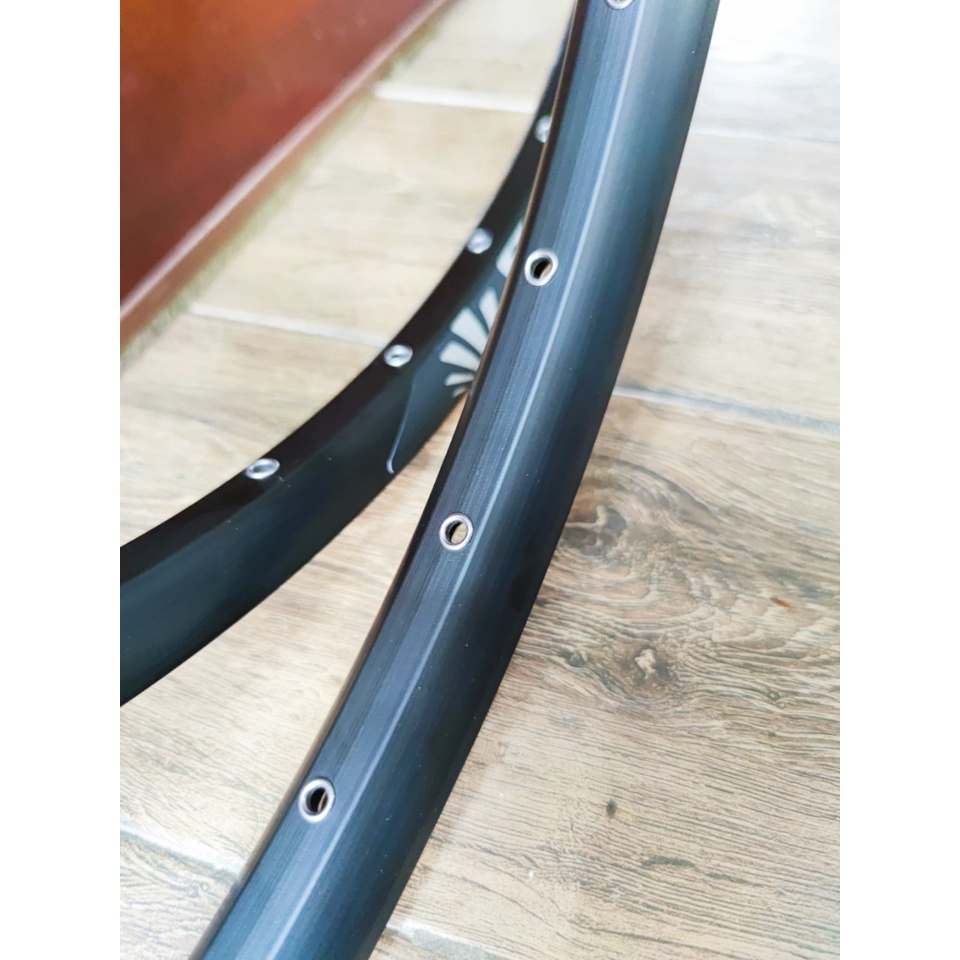 Niềng/Vành Sunringlé DUROC 30 size 27.5 32H - Chính hãng Sunringlé