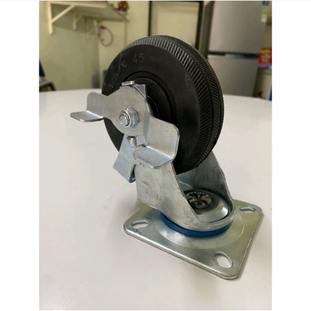 Bánh xe cao su 10cm, 12cm loại có khóa và không khóa