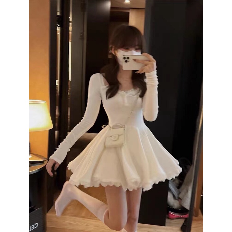 Aphrod Đầm Cổ Vuông Phối Ren Ôm Eo Cao Cấp Thời Trang Mùa Thu Phong Cách Quyến Rũ Dành Cho Nữ