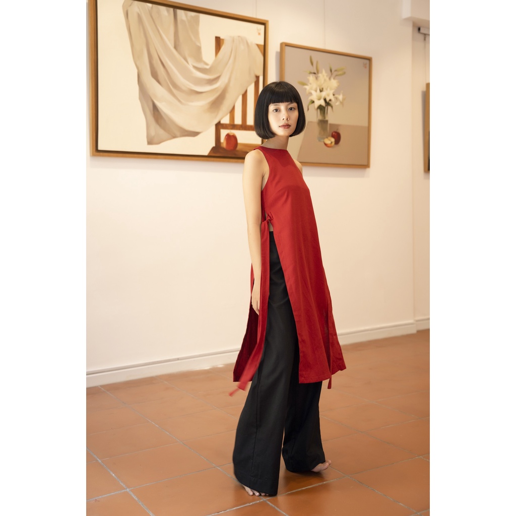 ÁO DÀI ĐỎ- LA THU