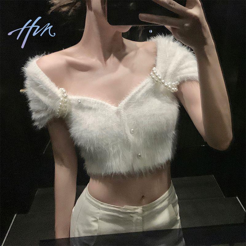 Plus Áo Sweater Tay Ngắn Hình Thỏ Trắng Đính Ngọc Trai Phối Lông Dễ Thương